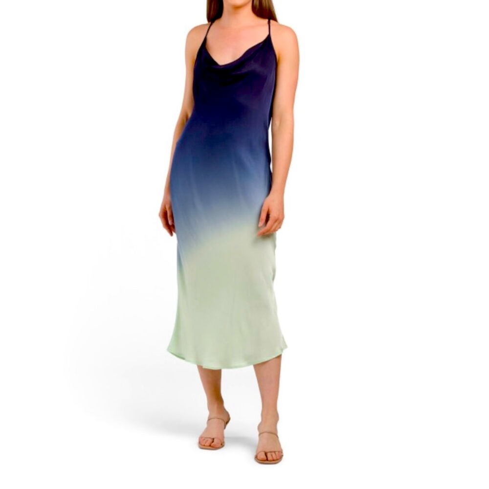 Young Fabulous & Broke Ombre Maxi Dress in Navy and Lime
Adjustable straps
